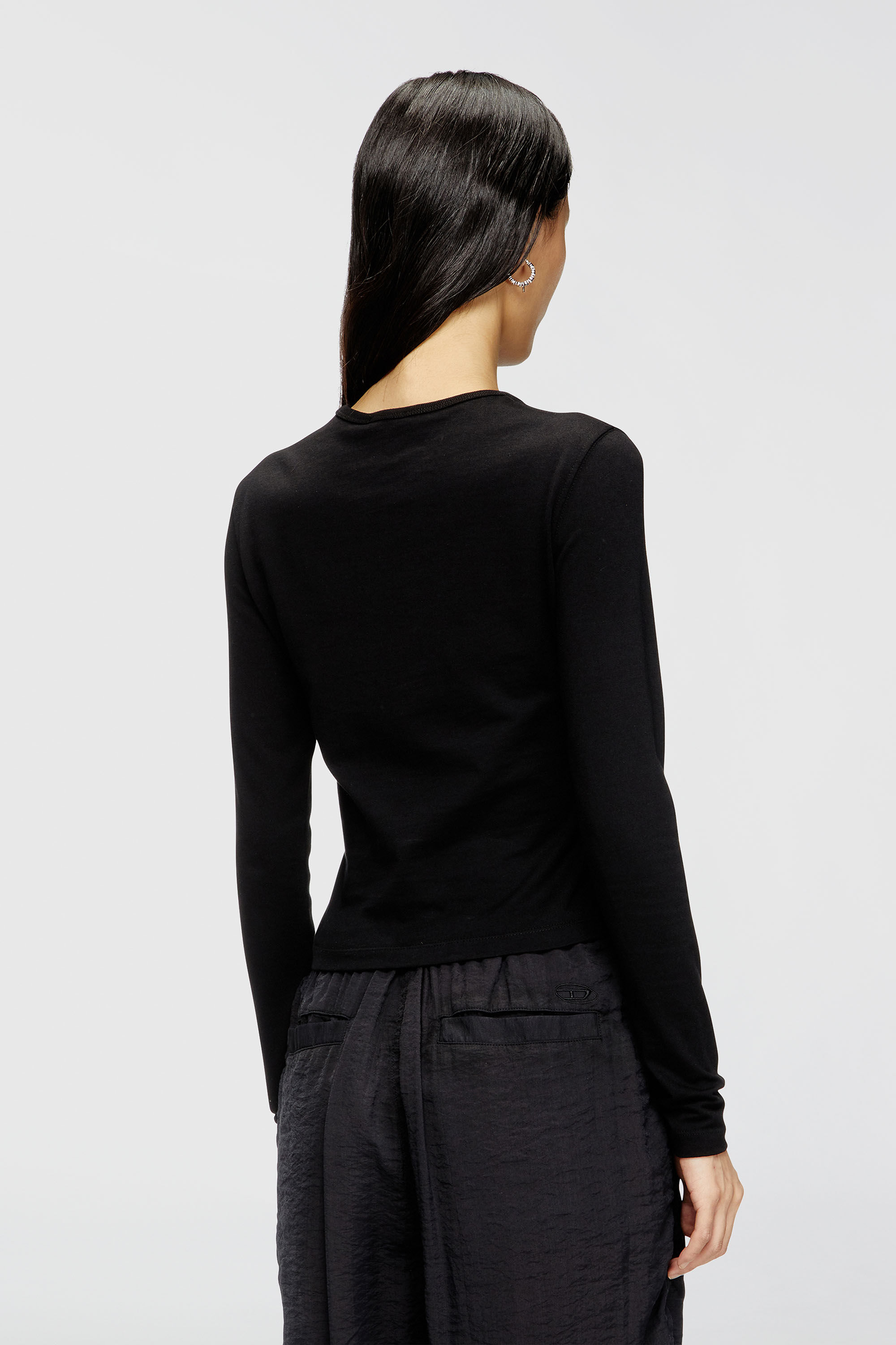 Diesel - T-UNCUTIE-LONG-LS-OD, Woman's Long-sleeve top with Oval D cut-out in Black - 4