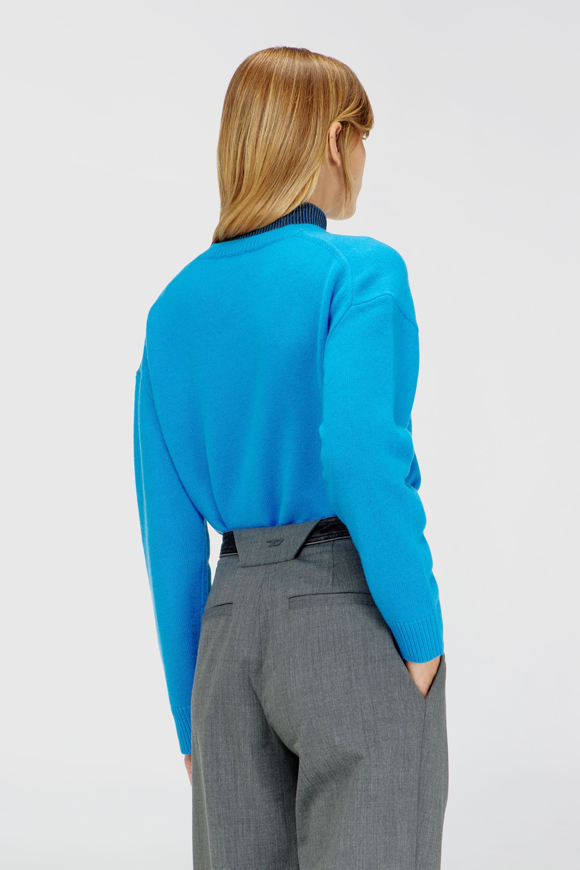 Diesel - M-IMOSA, Woman's Wool V-neck jumper with neck logo in Azure - 3