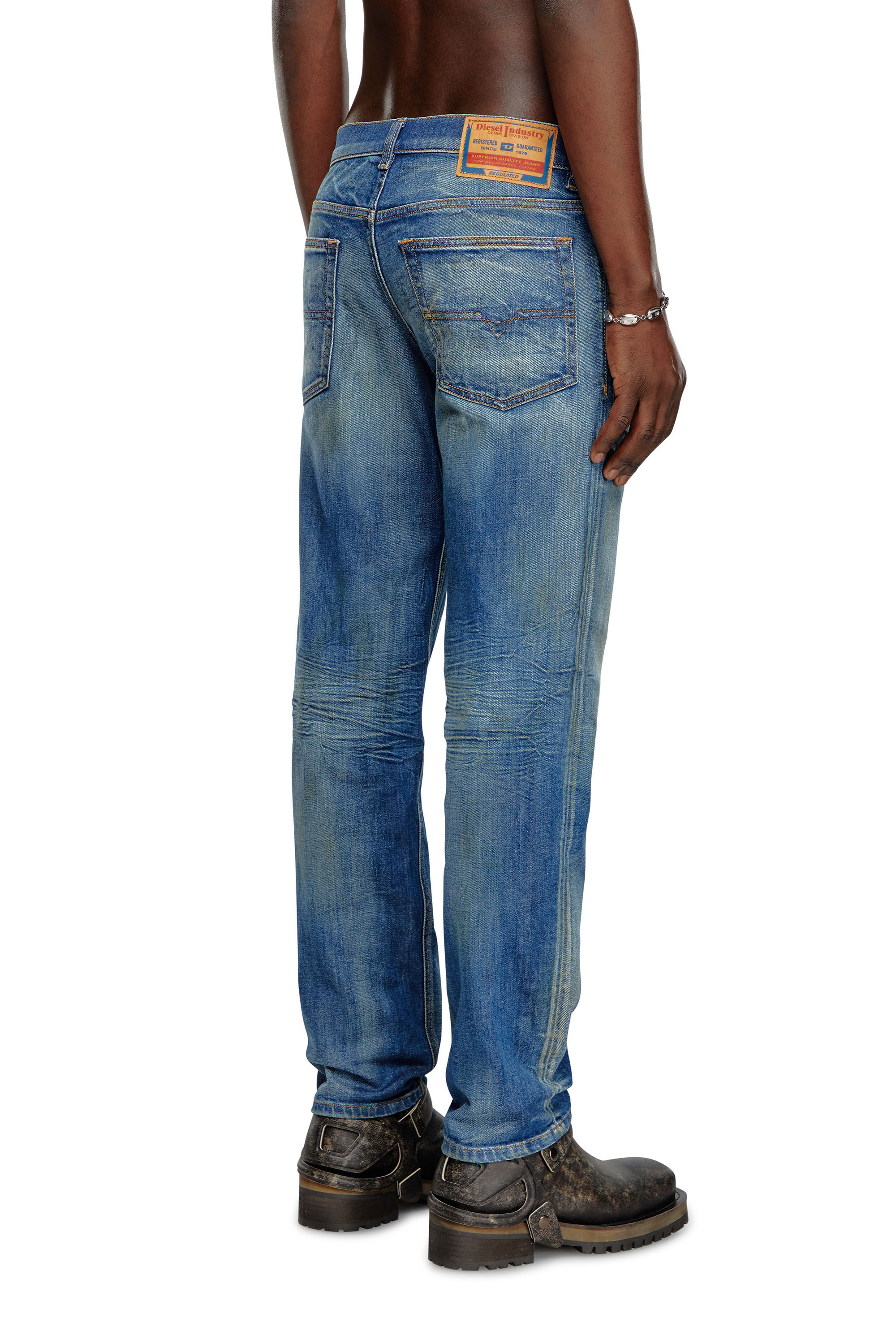 Diesel - Man Tapered Jeans 2023 D-Finitive 09J66, Medium blue - Image 4