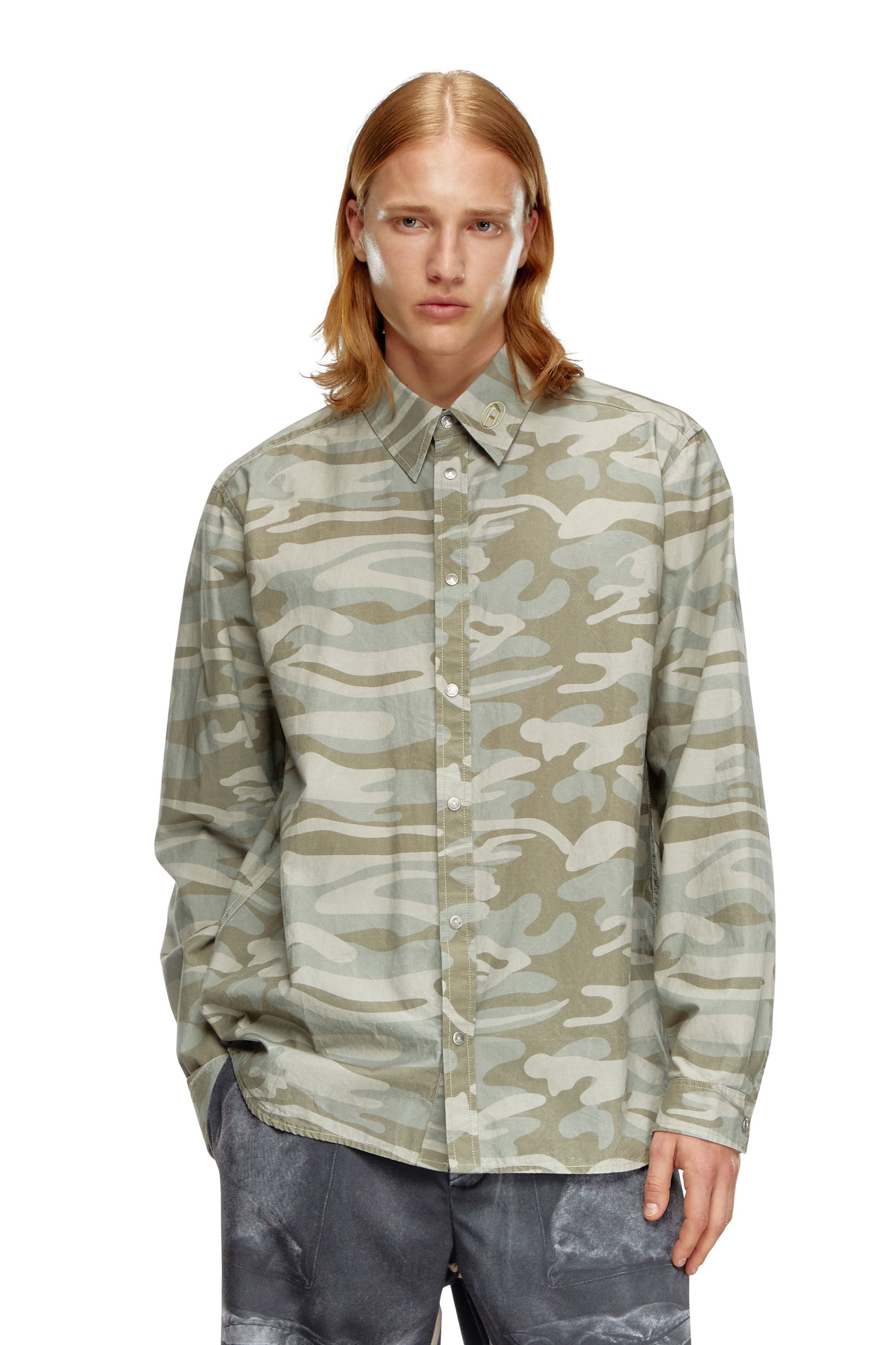 Diesel - S-HOLTE, Man Poplin shirt with camo print in Green - Image 3