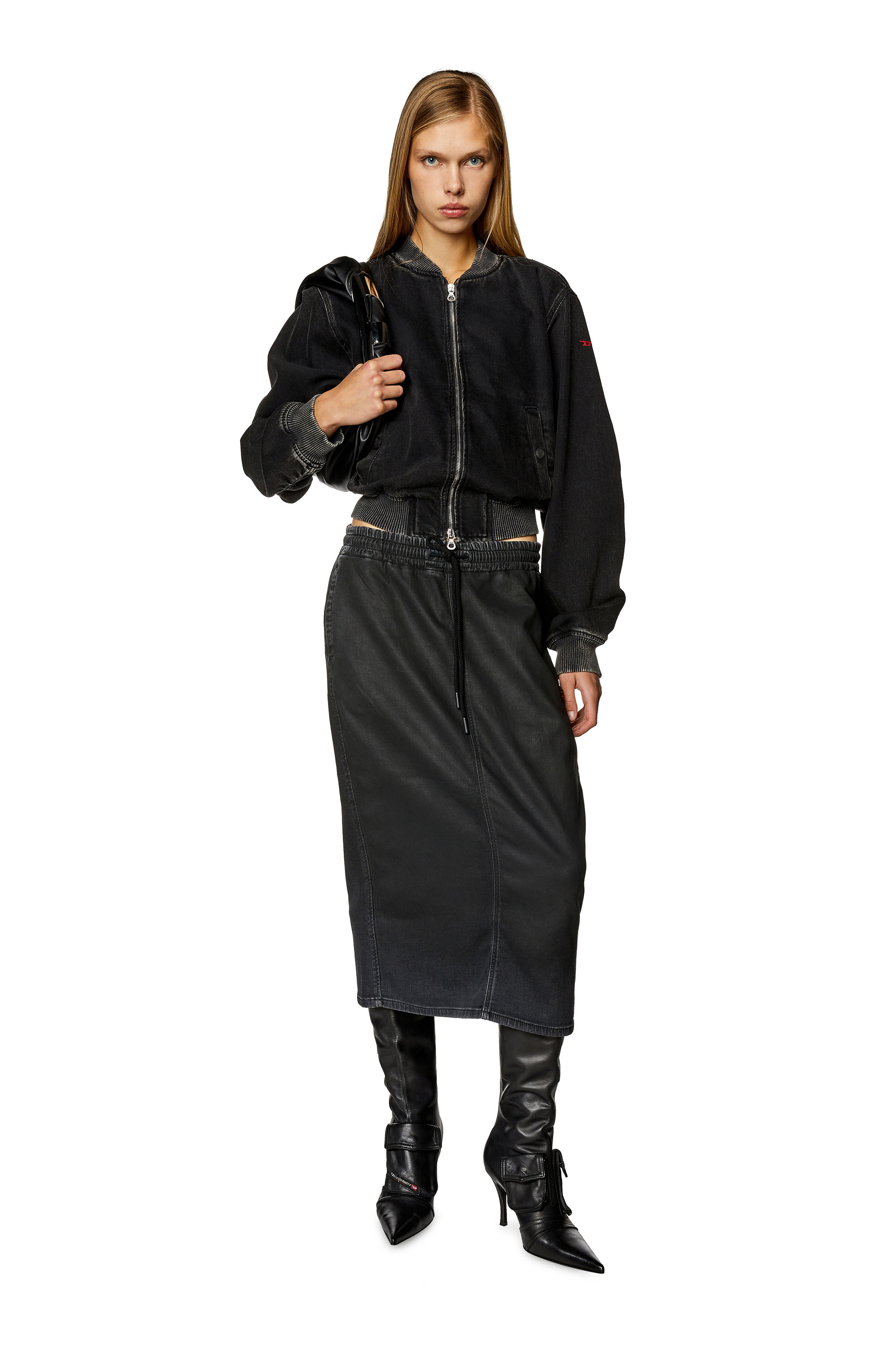 Diesel - DE-OREN JOGG, Woman Skirt in coated denim in Black - Image 2