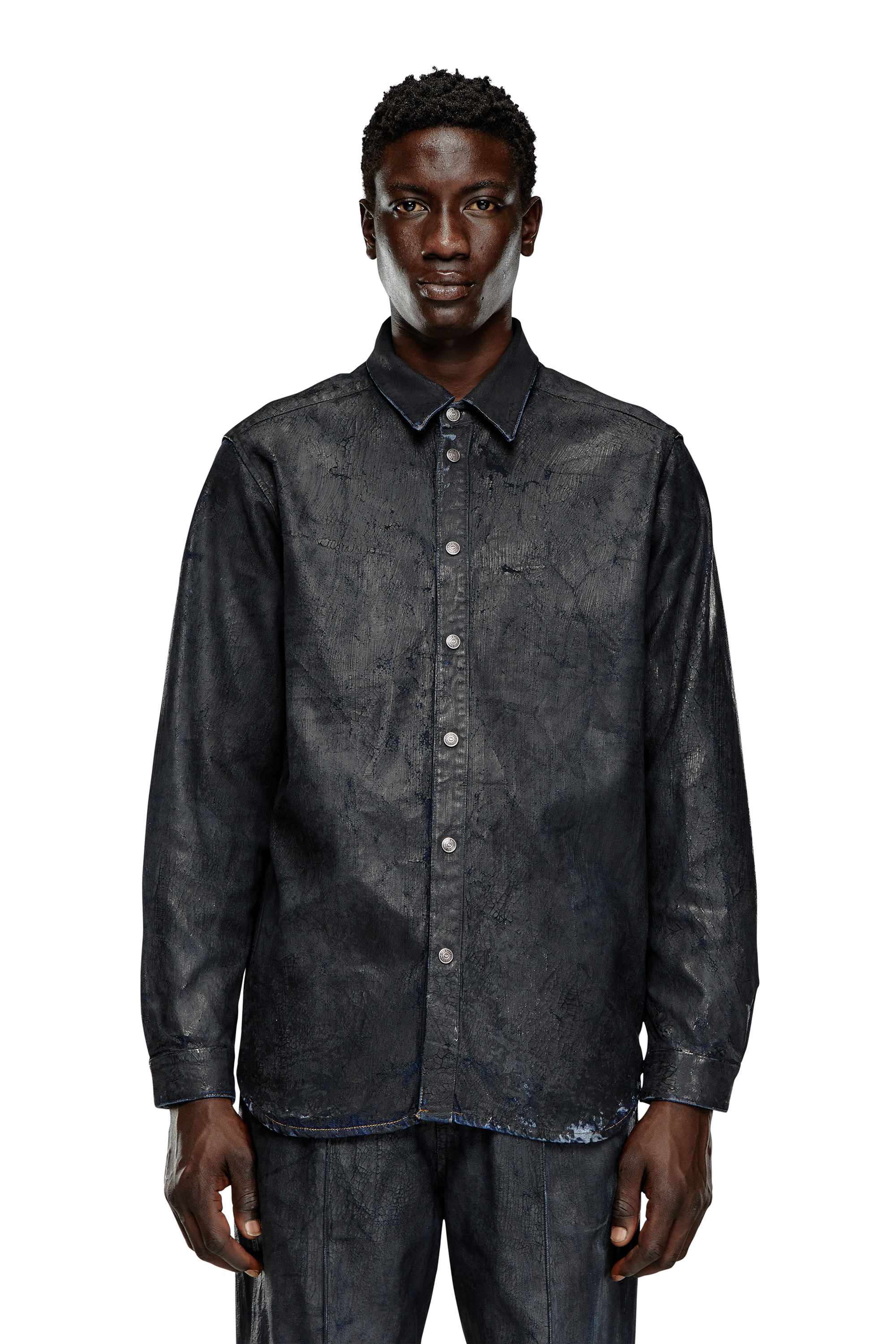 Diesel - D-SIMPLY-FSE, Man Denim shirt with craquelé coating in Black - Image 6
