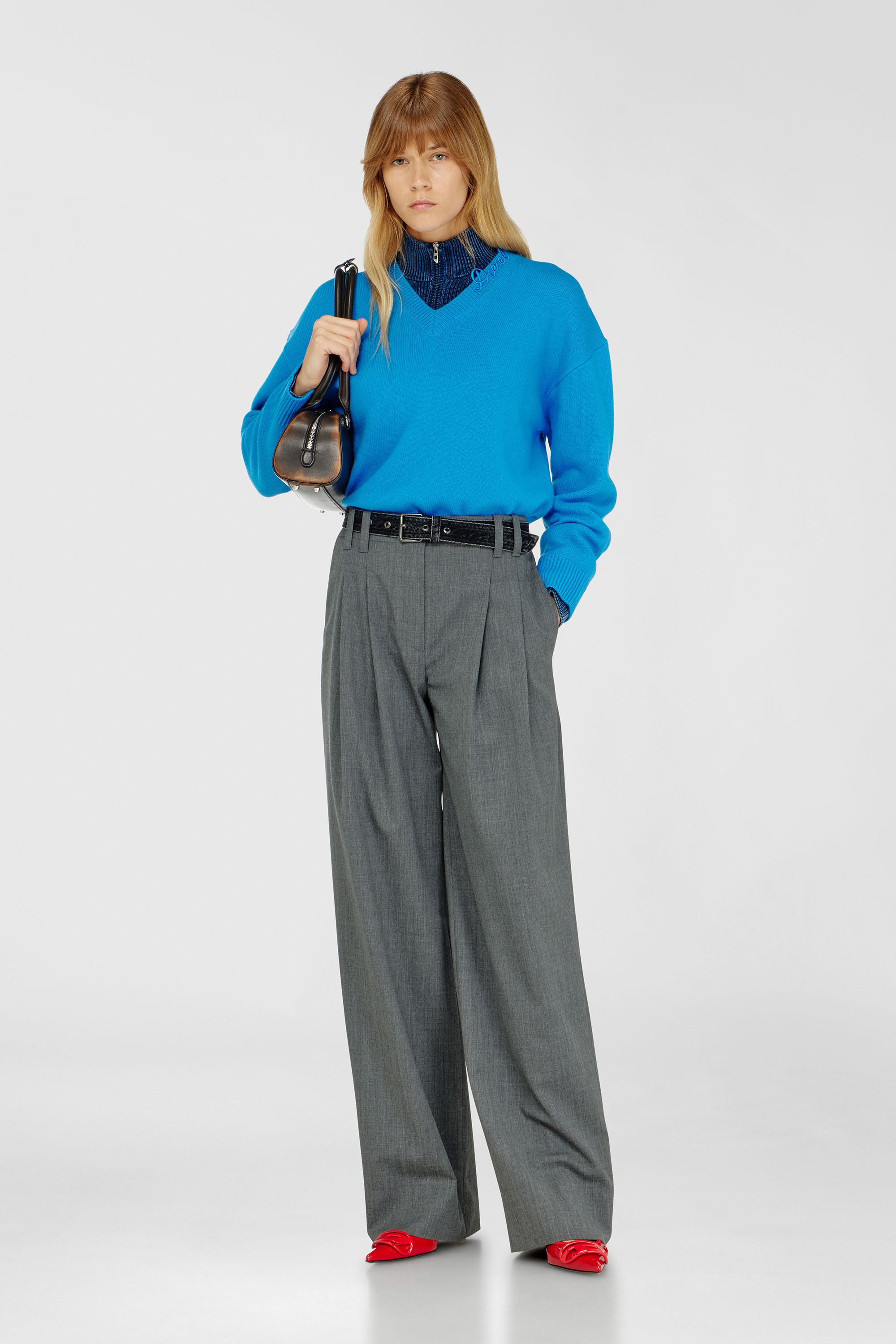 Diesel - M-IMOSA, Woman's Wool V-neck jumper with neck logo in Azure - 2