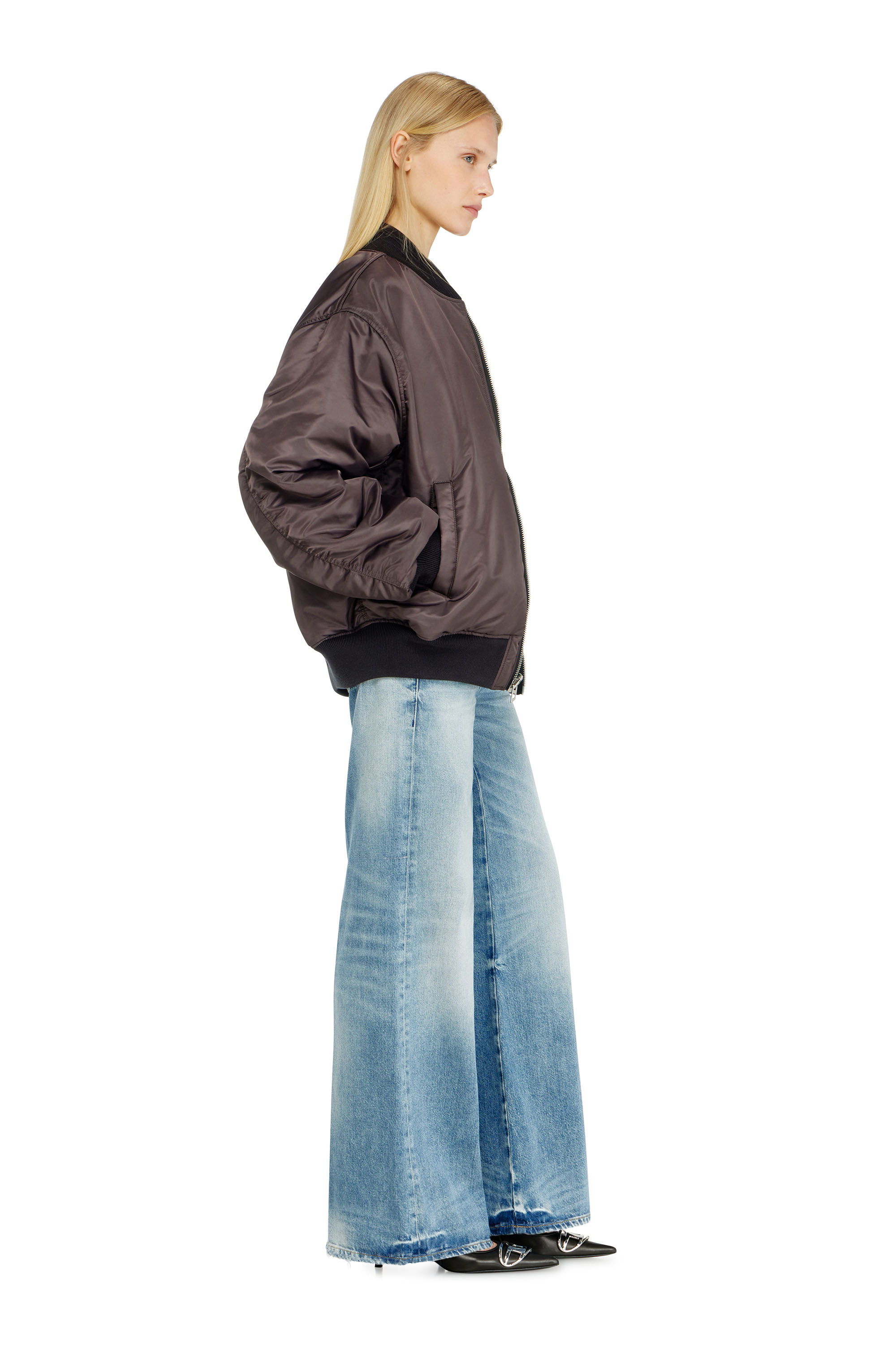 Diesel - Woman's Flare Jeans 1978 D-Akemi 09M07, Light Blue - 3