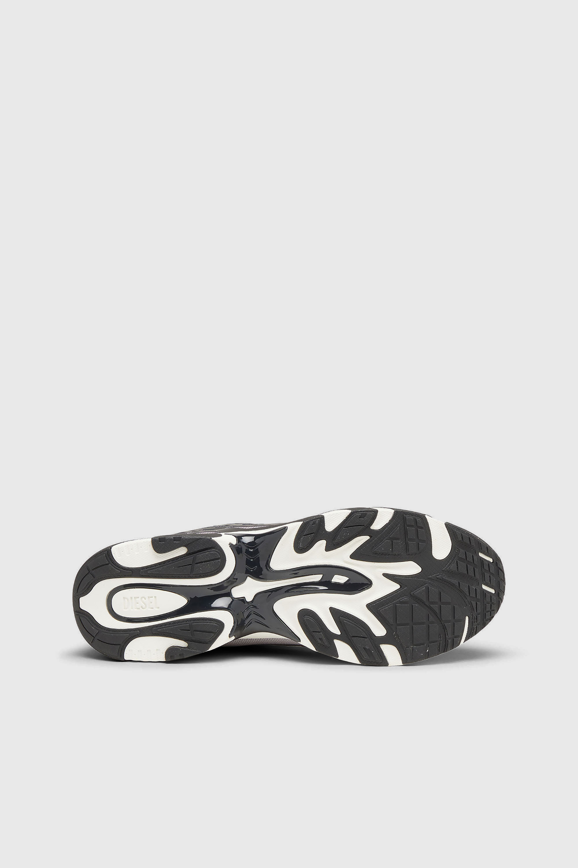 Diesel - S-D-VIT'S 500 LOW, Man's D-Vit-Sneakers in striped d&eacute;grad&eacute; mesh in Black/White - 5