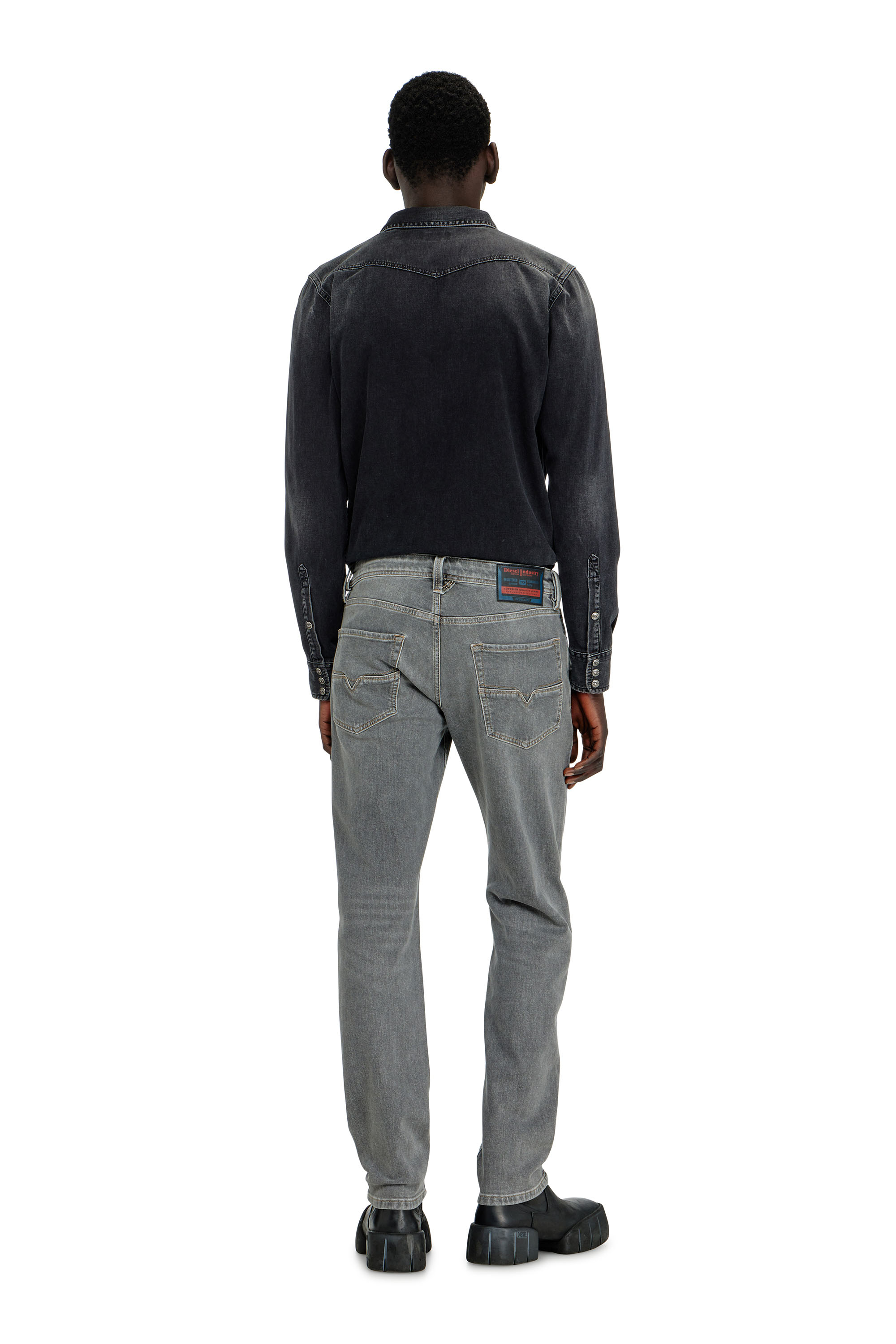 Diesel - Man's Regular Jeans 1986 Larkee-Beex 0KBBI, Grey - 4