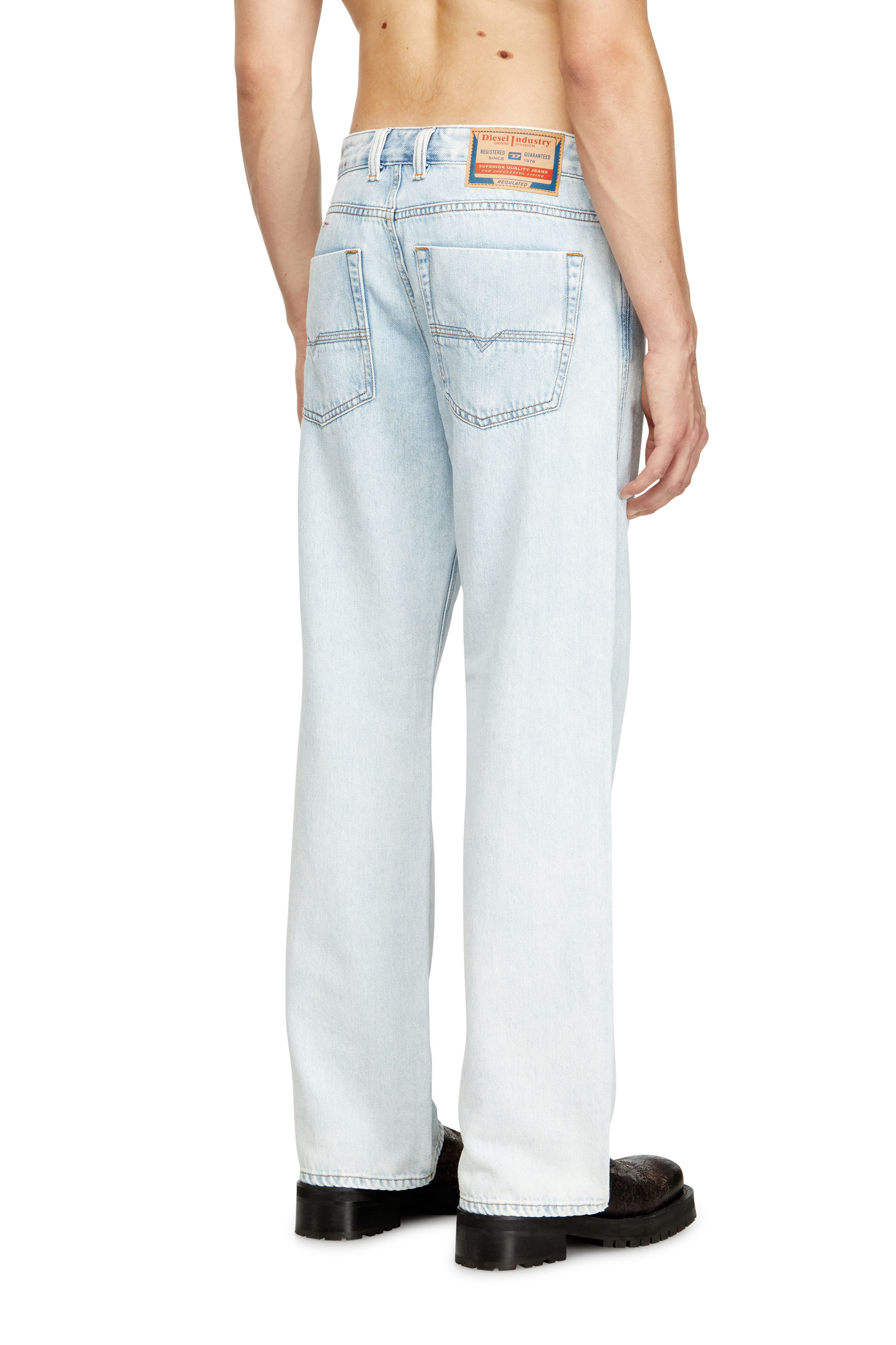 Relaxed Jeans 1980 D-Eeper 09M74, Light Blue Diesel - Man's Relaxed Jeans 1980 D-Eeper 09M74, Light Blue - 4