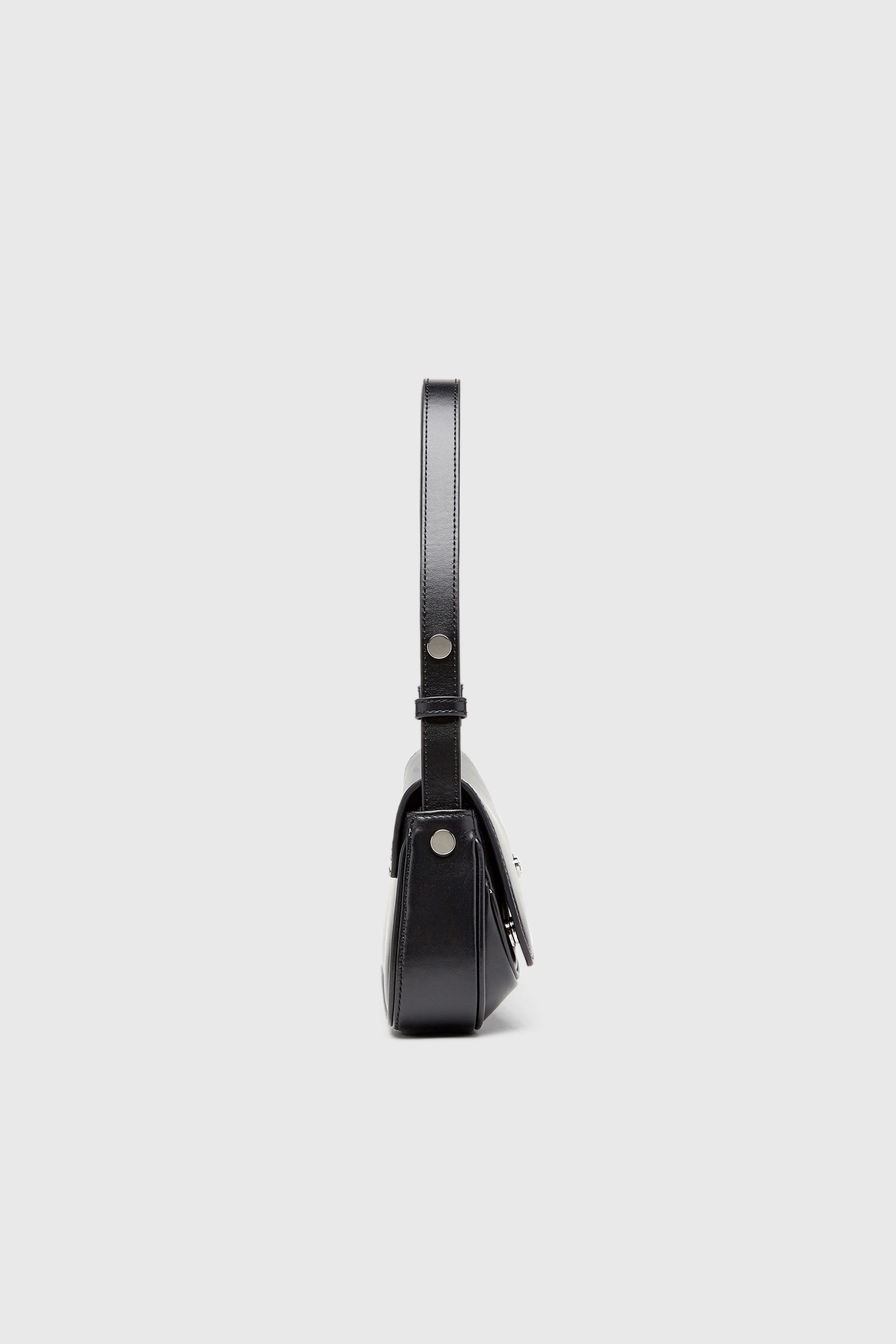 Diesel - PLAY CLUTCH, Woman's Play-Semi gloss leather shoulder bag in Black - 5