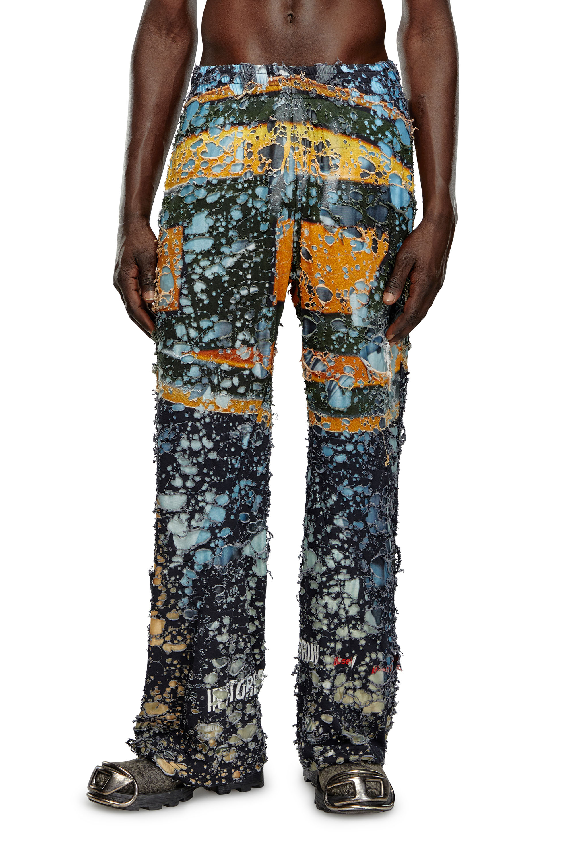 Diesel - P-LEOPES-PEEL, Man Destroyed pants with cinema prints in Multicolor - Image 2
