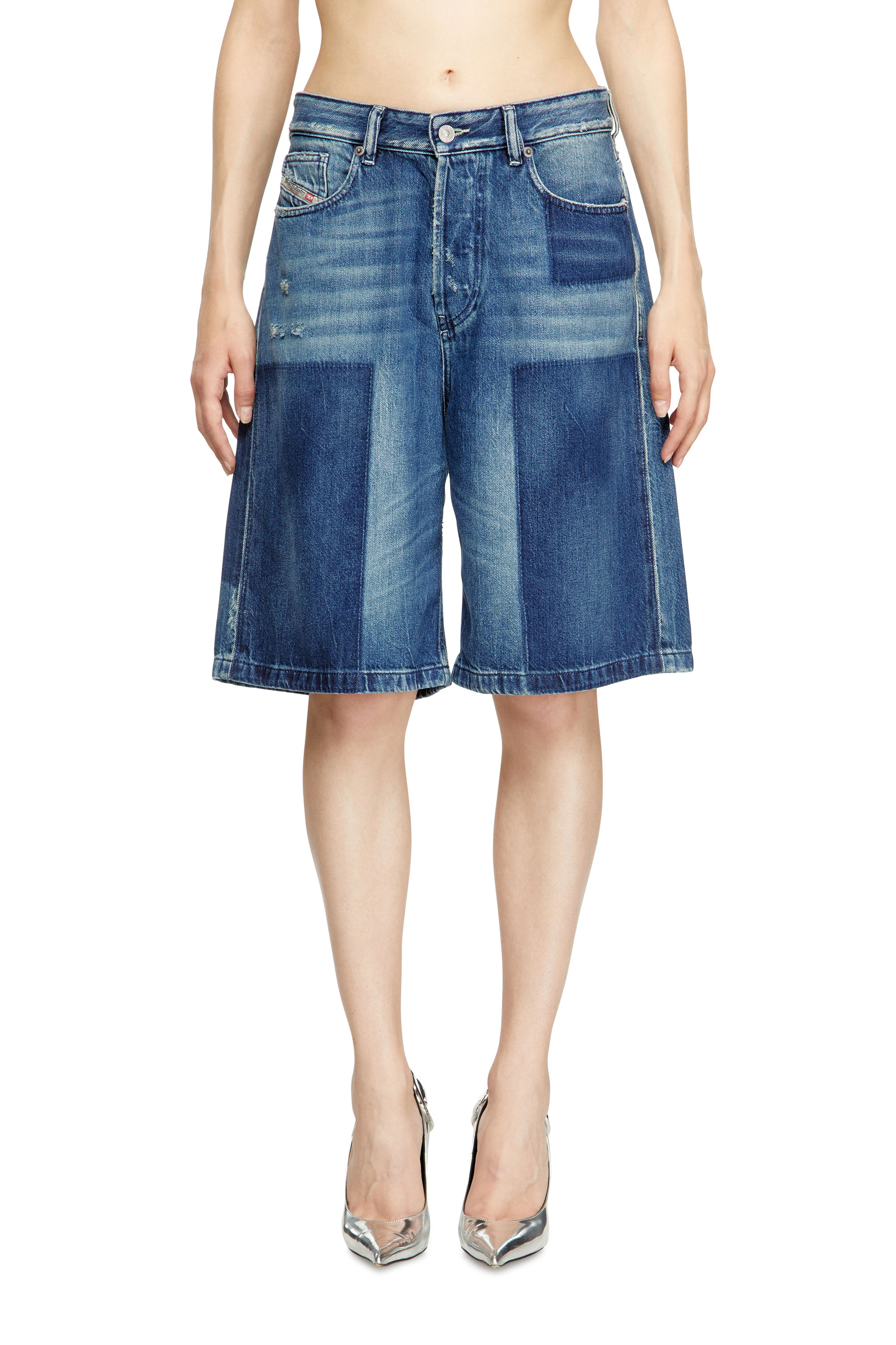 Diesel - DE-SIRE-SHORT, Woman's Shorts in contrast-effect denim in Medium blue - 3