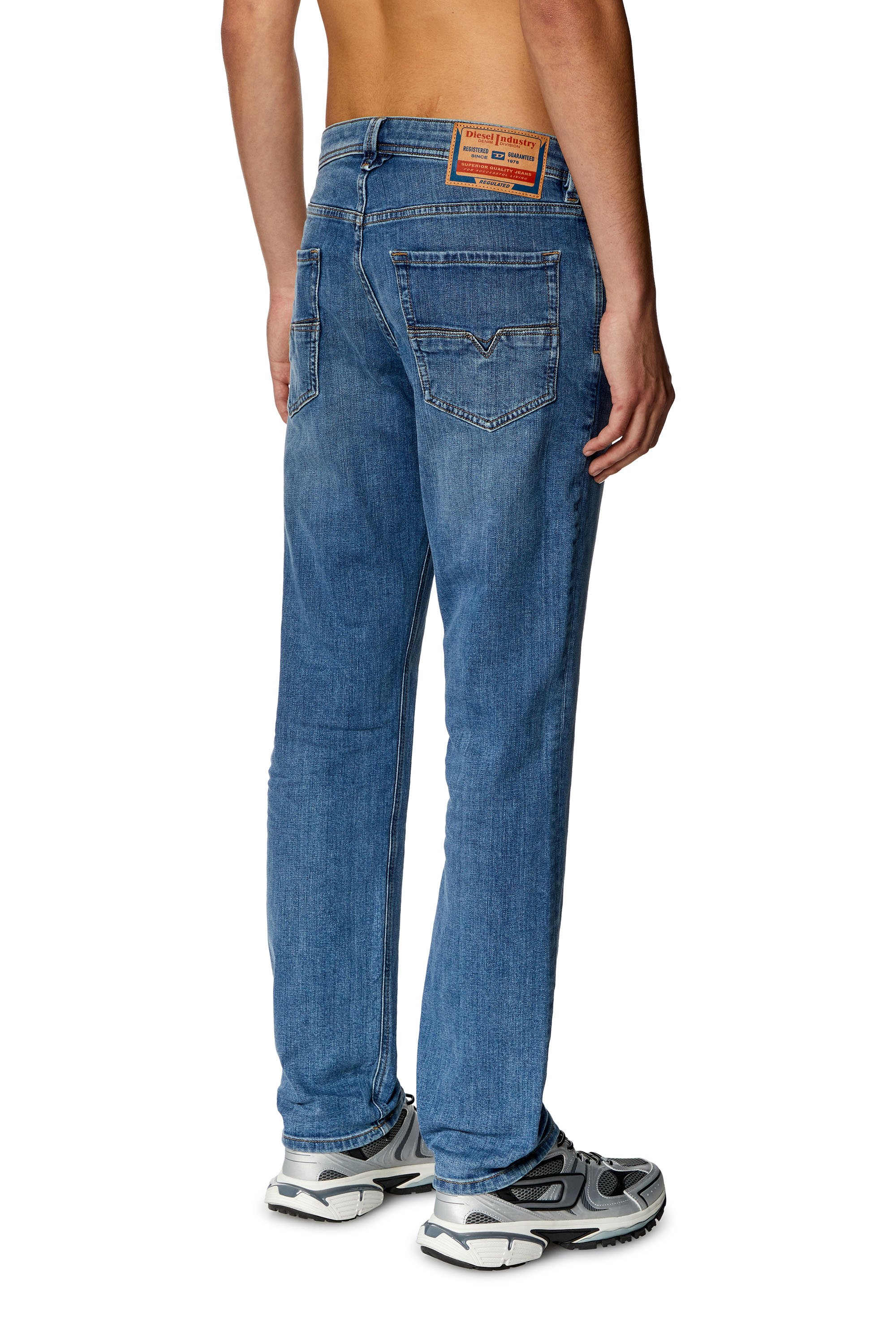 Diesel - Man's Regular Jeans 1986 Larkee-Beex 0KIAL, Light Blue - 3