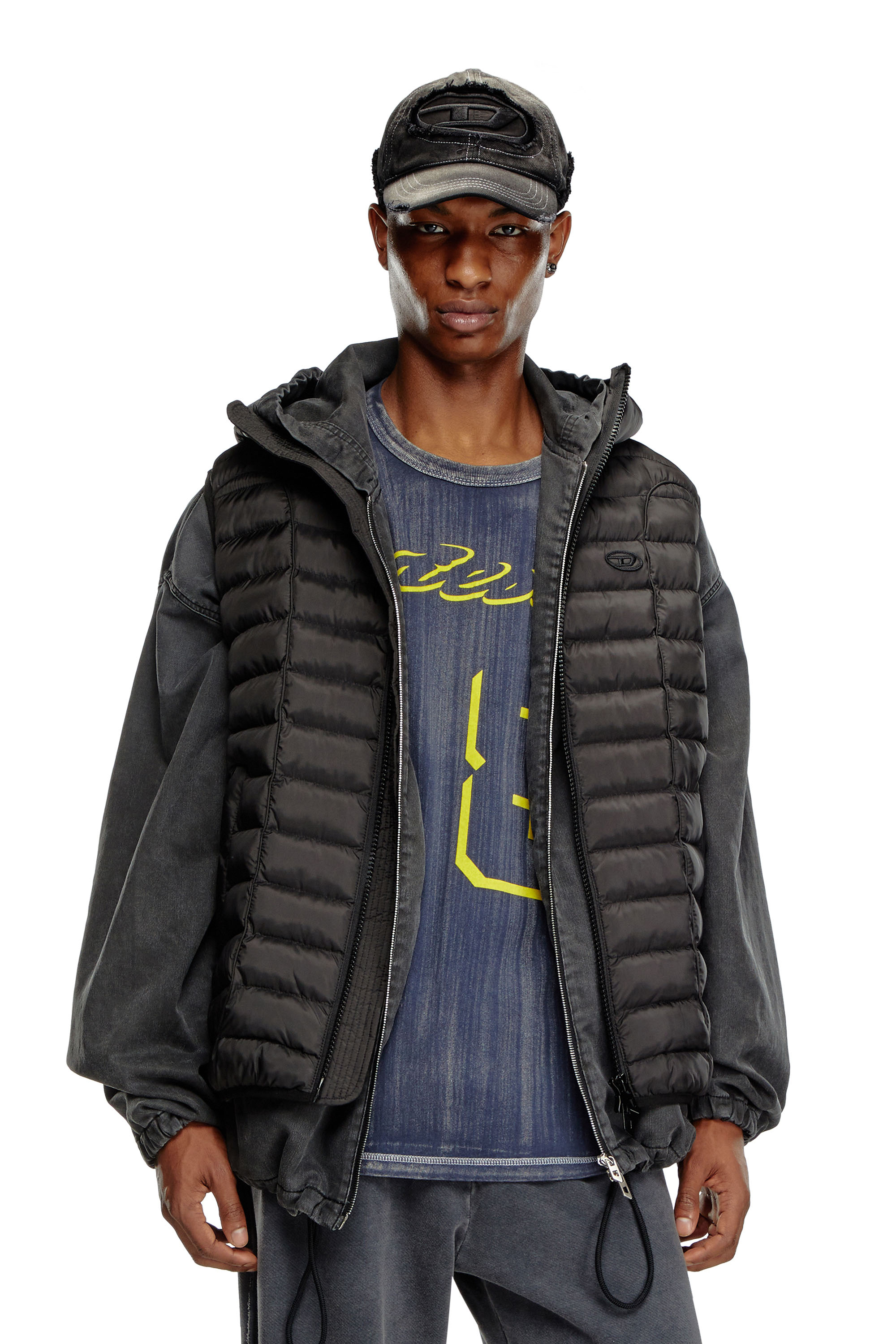 Diesel - W-TEMPLE, Man Hooded puffer vest in light nylon in Black - Image 1