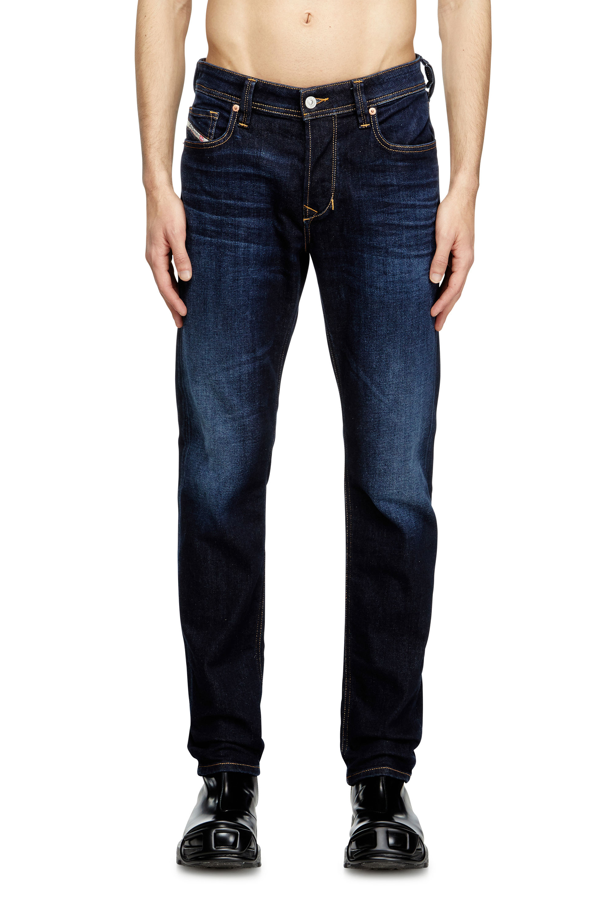 Diesel - Tapered Jeans 1986 Larkee-Beex 009ZS, Dark Blue - Image 1